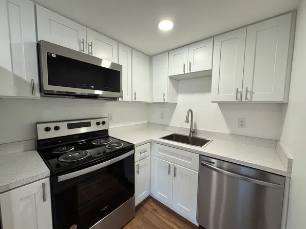 14920 16th Ave S Unit B, Spanaway, WA 98387