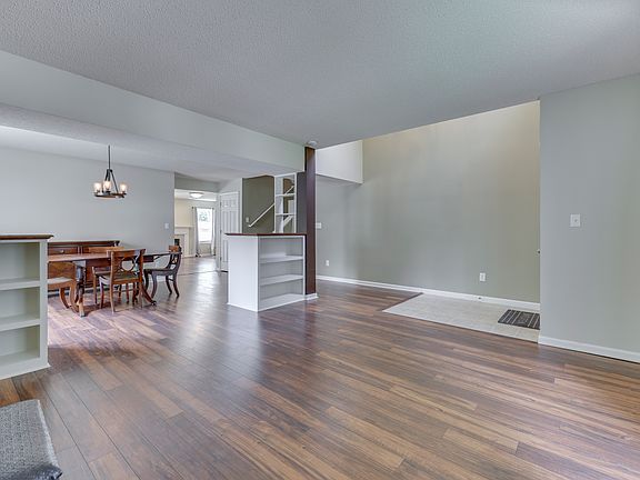 3rd image of 8017 Wildcat Run Ln