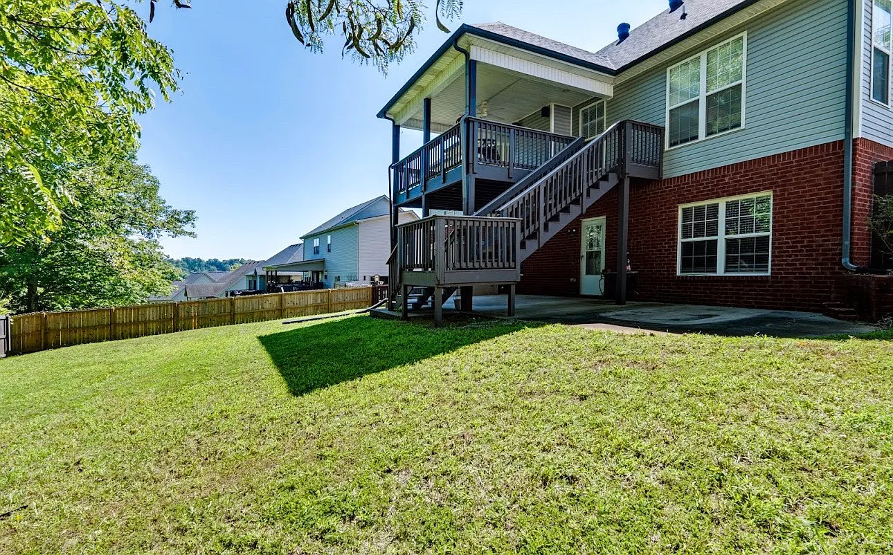 817 E Accipiter Cir — Photo 2