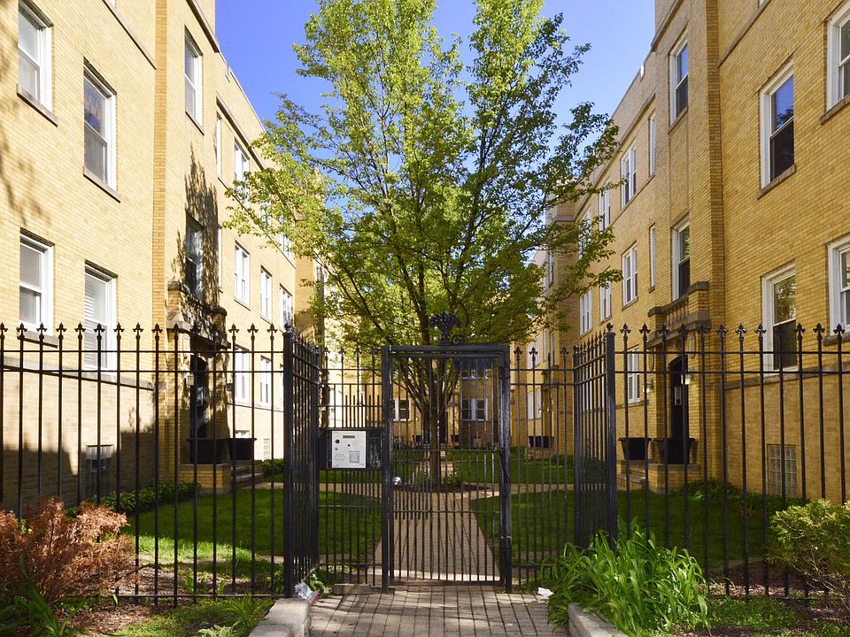 1st image of 1336 W Estes Ave APT 2N