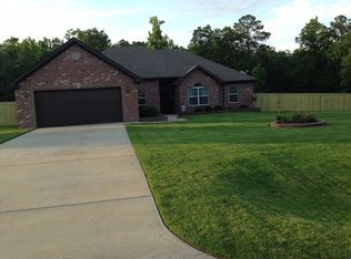 14114 Hickory Nut Ridge Rd, Bauxite, AR 72011