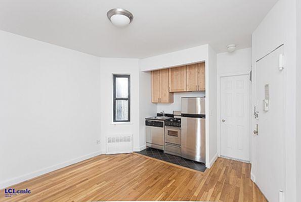 1st image of 1592 2nd Ave APT 4D