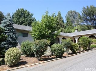 137 Oak Tree Dr, Auburn, CA 95603