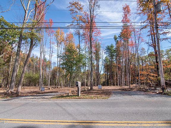 4th image of 113a Sand Hill Road