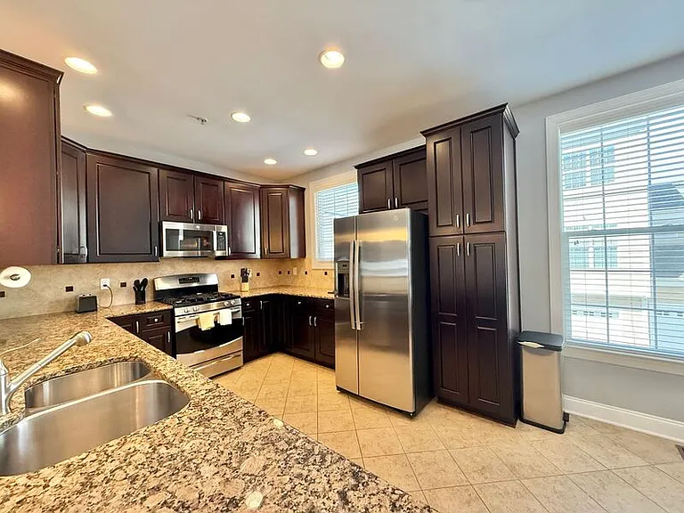 10321 Sablewood Dr #108 — Photo 7