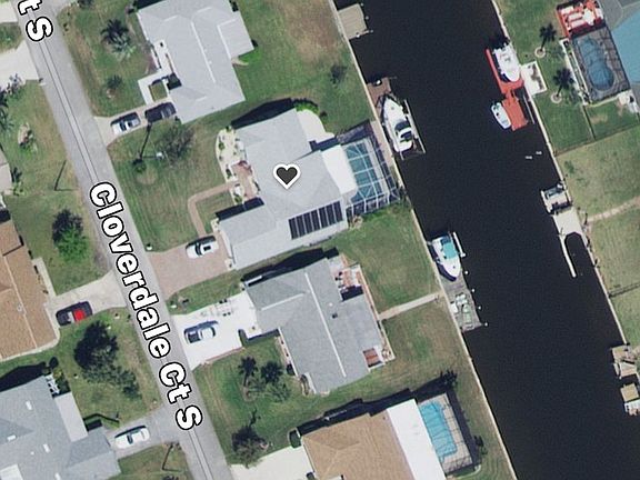 5th image of 17 Cloverdale Ct S