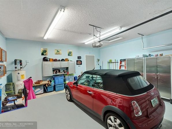 10510 SW 20th St, Miramar, FL 33025