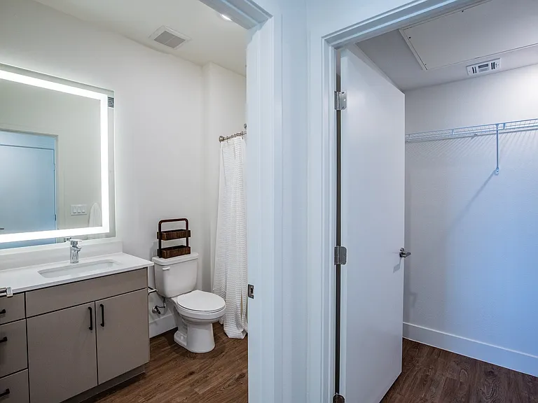 North Ridge — Photo 15