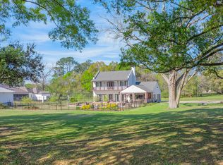 732 Louis Arceneaux Rd, Lafayette, LA 70507