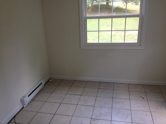 4th image of 1200 Toledo Ave