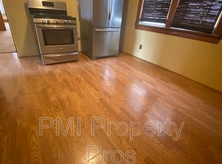 2875 N 25th St, Milwaukee, WI 53206