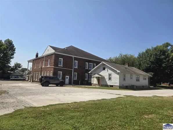 2228 S 7th St, Terre Haute, IN 47802