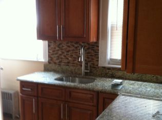 171 Beach 118th St #1, Rockaway Park, NY 11694