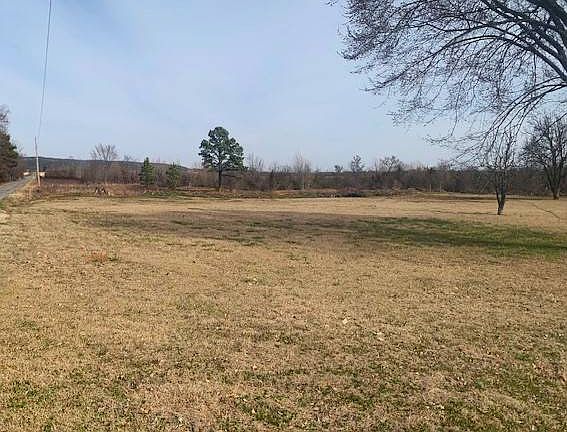 4th image of N 4440th Rd