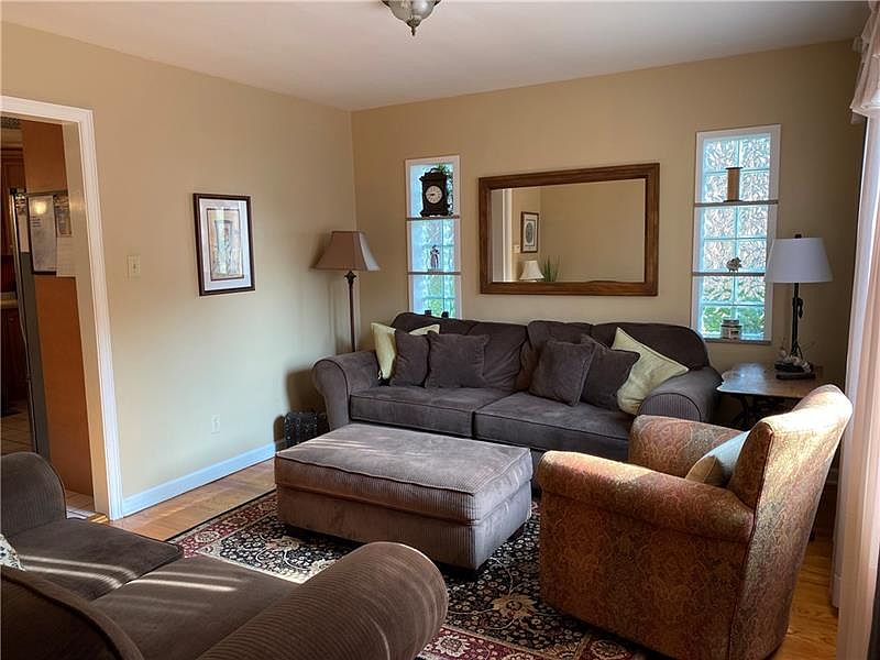 516 Keystone Dr, New Kensington, PA 15068 Zillow