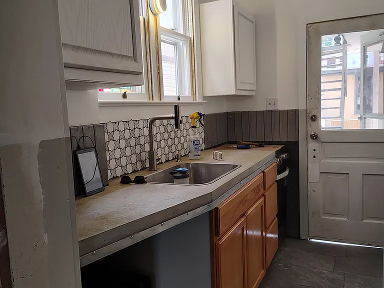 307 N 2nd St #1 — Photo 5
