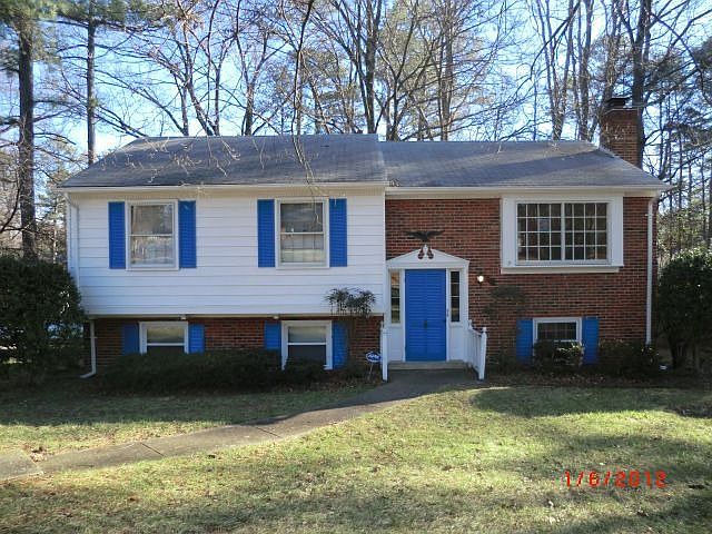 1st image of 7417 Hawthorne Ave