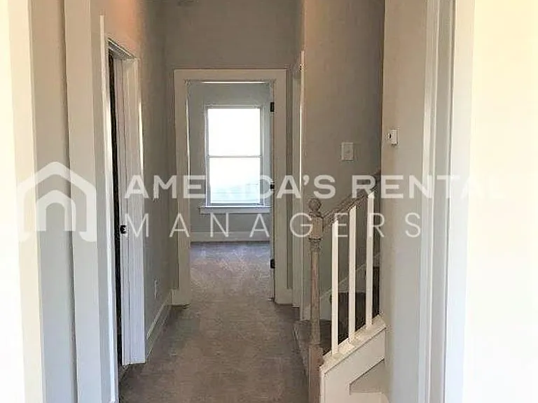 320 Union Station Dr — Photo 8