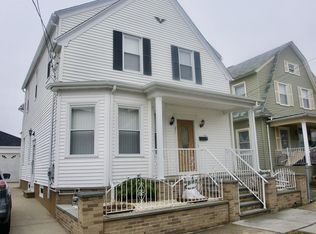 174 Indiana Ave, Providence, RI 02905