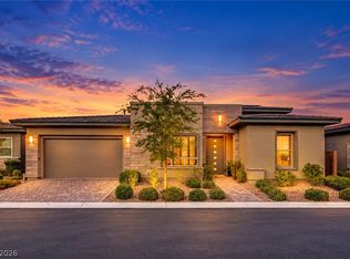 6706 Desert Crimson St, Spring Valley, NV 89148