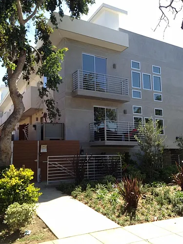 3630 Mentone Ave Photo 1