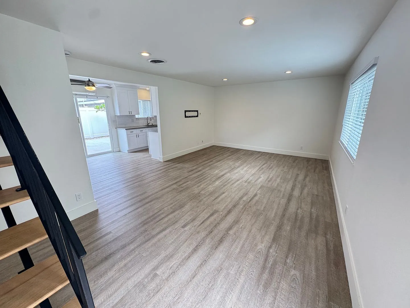Ogle 289 — Photo 4