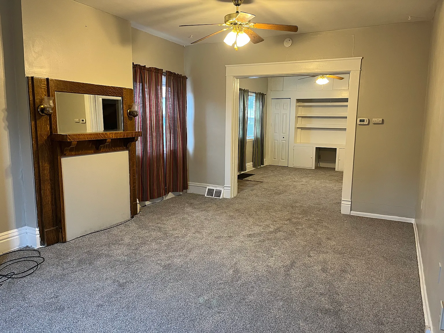 2 bed, 1000 sqft, $875 — Photo 2