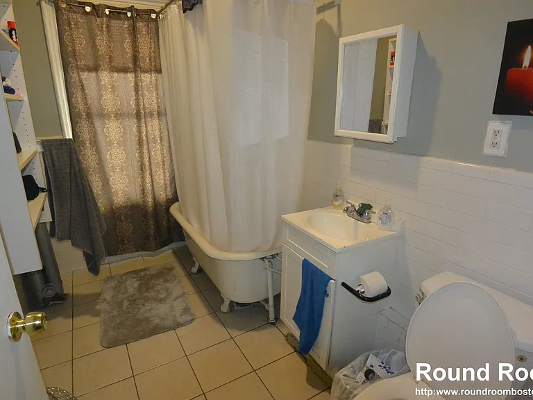 34 Linden St #2 — Photo 10