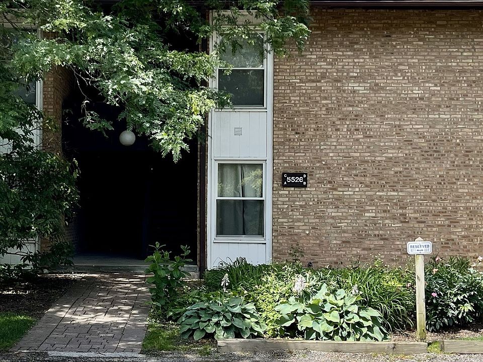 1st image of 5526 E Lake Dr APT B