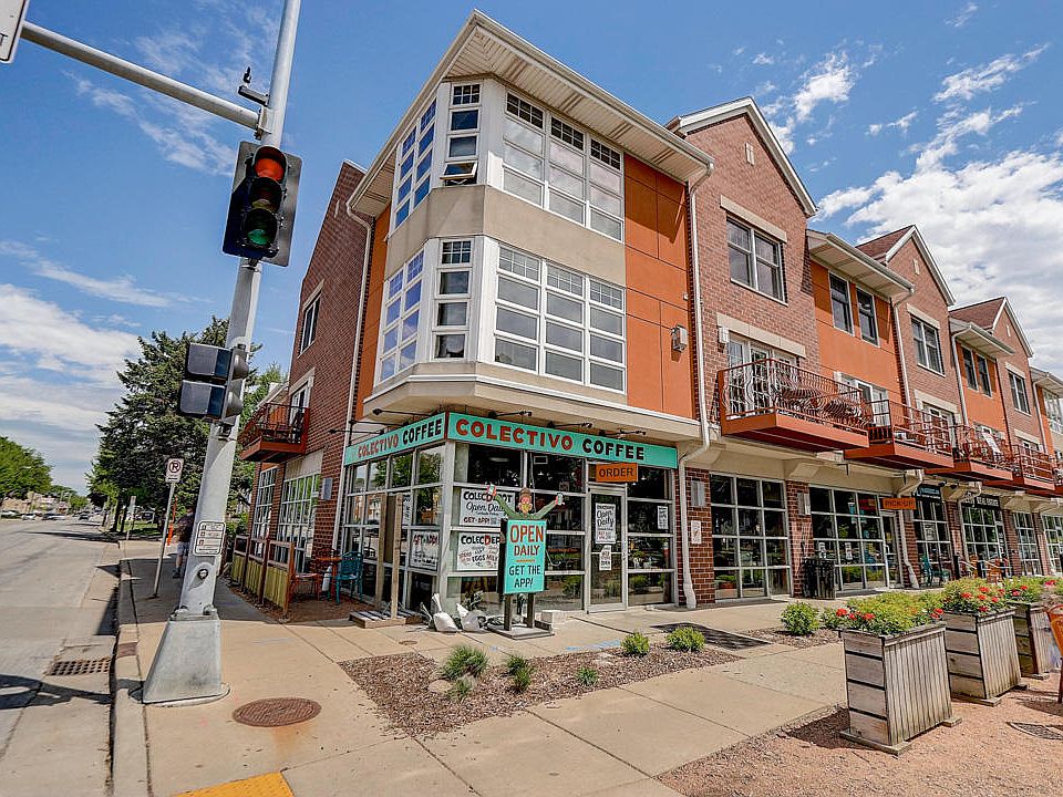 1st image of 2288 N Swan Blvd