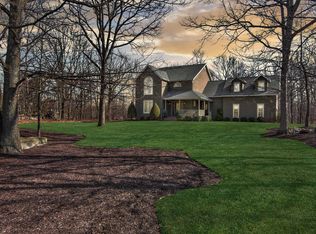 217 Thoreau Dr, Moosic, PA 18507