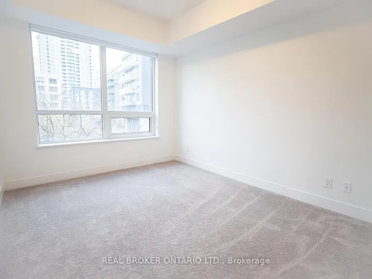 7 Kenaston Gdns #123 — Photo 10