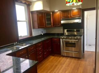 3938 N Whipple St, Chicago, IL 60618