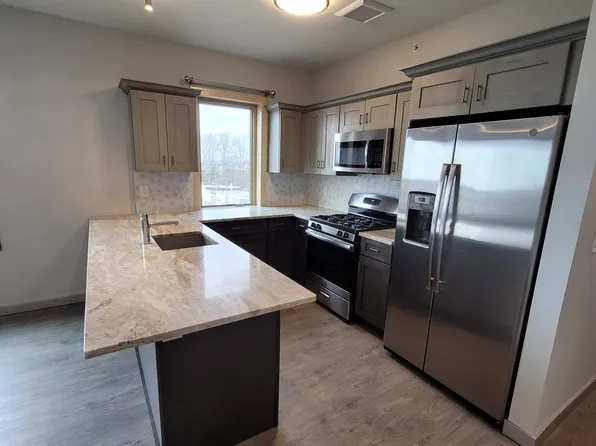 578 56th Street image 3 of 26