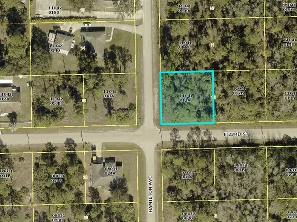 3001 E 23rd St, Alva, FL 33920