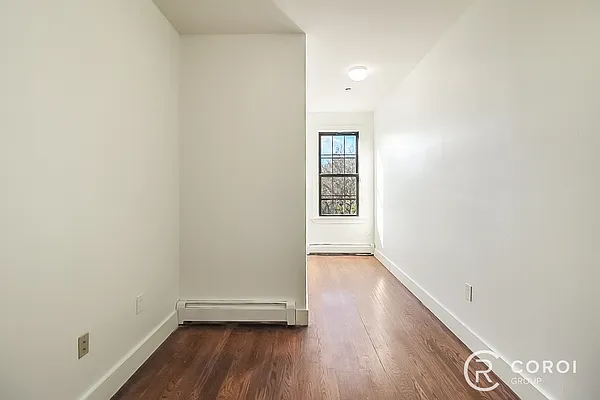 Rented by Coroi Corp | media 11