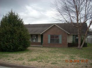 902 Baywood Dr, Paragould, AR 72450