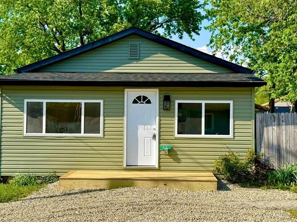 54 4th St, Buckeye Lake, OH 43008