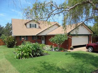 2005 Edgewood Dr, Edmond, OK 73013