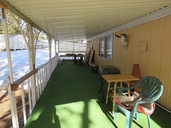 3rd image of 345 Forest Glen Trl