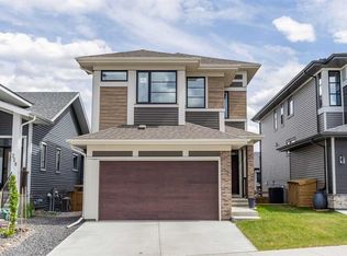 224 E Precedence Hl, Cochrane, AB T4C 2J2