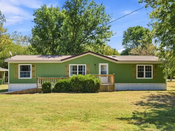 296 S Pine St, Big Cabin, OK 74332