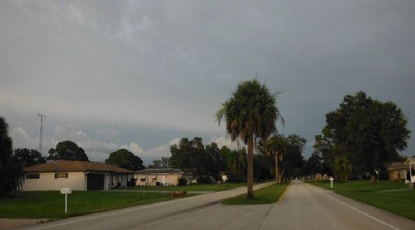 2nd image of 416 Spring Lake Blvd
