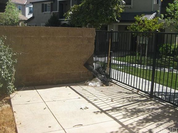 4th image of 16722 Nicklaus Dr Unit 43