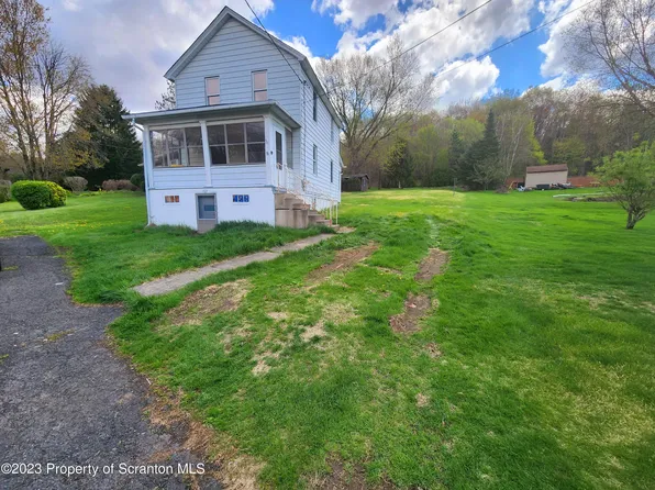 429 Hemlock St, Jermyn, PA 18433