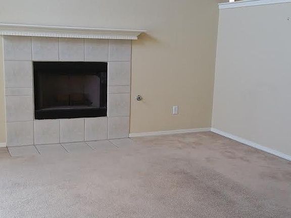 3rd image of 1201 Amber Morgan Dr