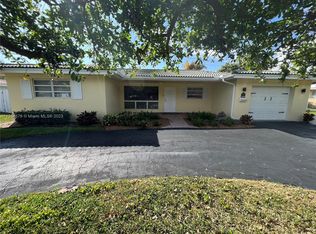 2200 NE 34th St, Pompano Beach, FL 33064