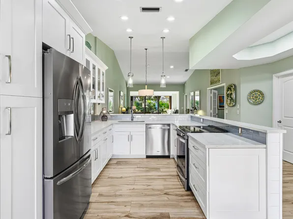 5266 Fairway Woods Drive #4012, Delray Beach, FL 33484