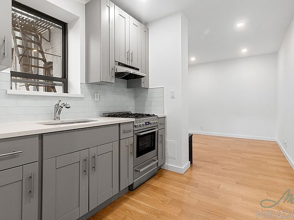 5th image of 8802 4th Ave #3C