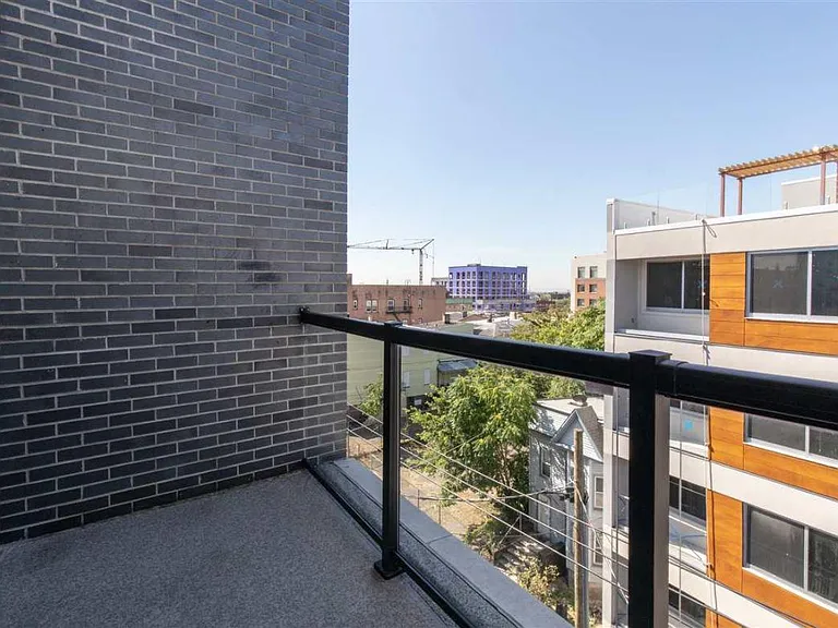 62 Newkirk St #5B — Photo 7